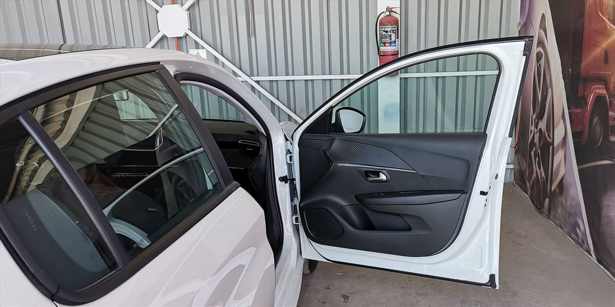 PEUGEOT 208 STYLE PURETECH 75 1.2 - Imagen 29