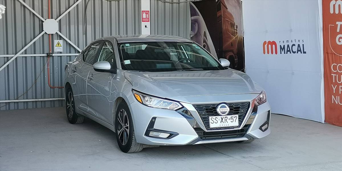 NISSAN SENTRA MT 2.0 - Imagen 4