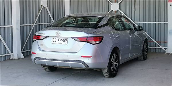 NISSAN SENTRA MT 2.0 - Imagen 7