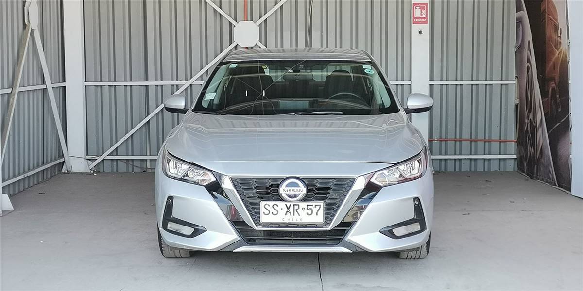 NISSAN SENTRA MT 2.0 - Imagen 12