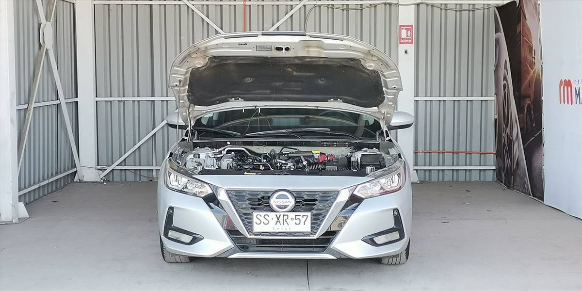 NISSAN SENTRA MT 2.0 - Imagen 18