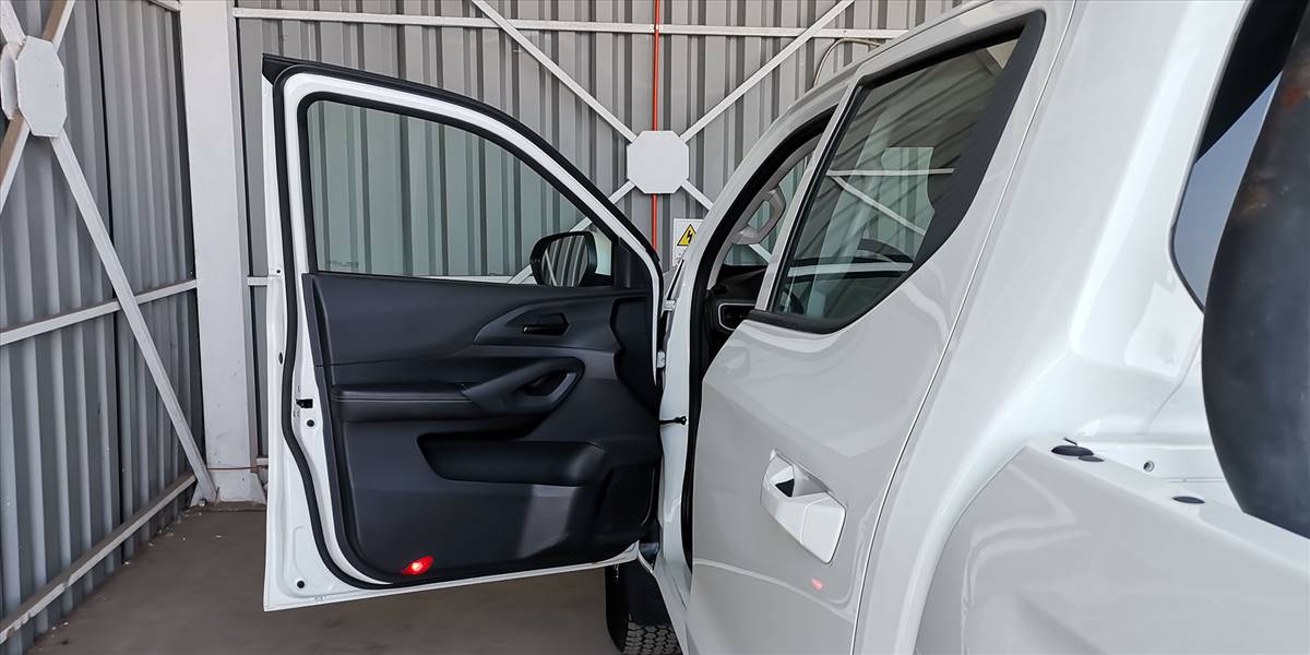 PEUGEOT LANDTREK 1.9 - Imagen 27
