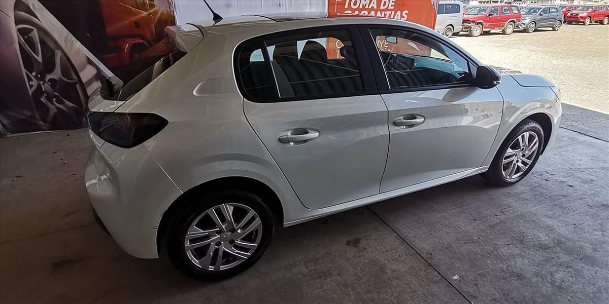 PEUGEOT 208 STYLE PURETECH 75 1.2 - Imagen 14