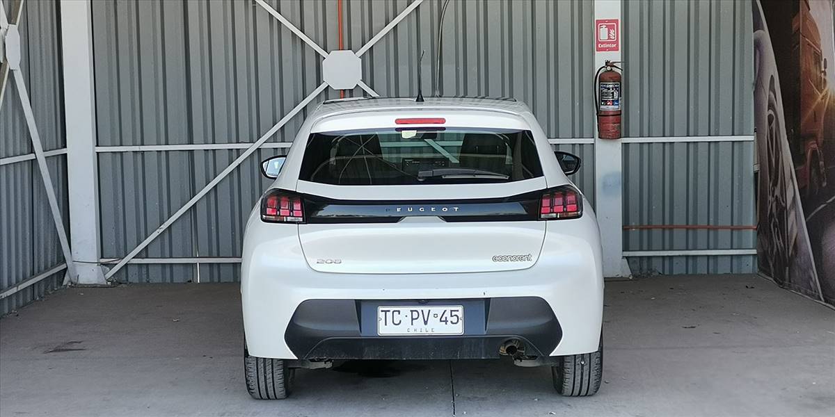 PEUGEOT 208 STYLE PURETECH 75 1.2 - Imagen 15
