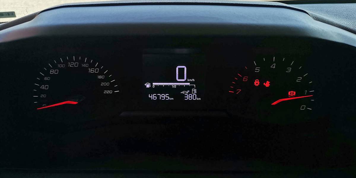 PEUGEOT 208 STYLE PURETECH 75 1.2 - Imagen 27