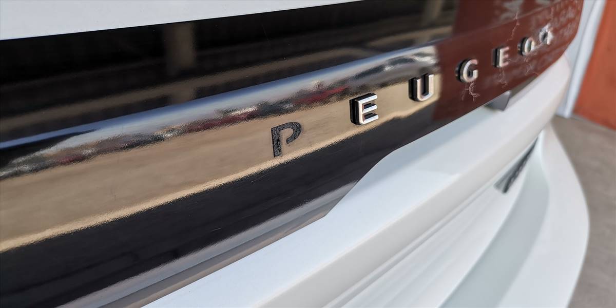 PEUGEOT 208 STYLE PURETECH 75 1.2 - Imagen 41