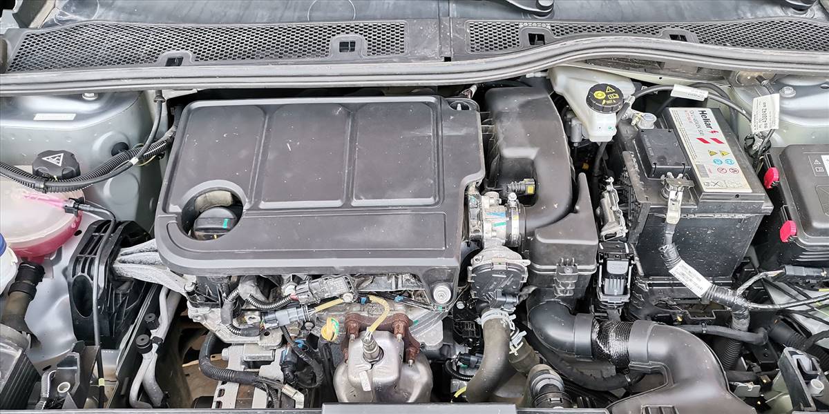 PEUGEOT 208 PURETECH 75 MT 1.2 - Imagen 32