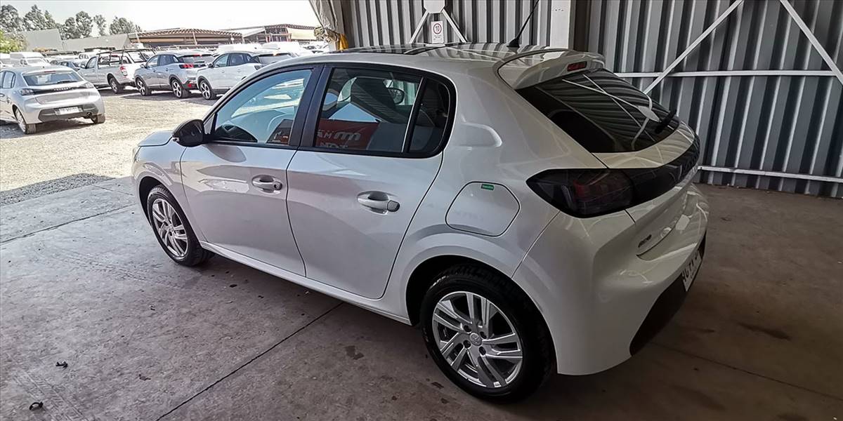 PEUGEOT 208 STYLE PURETECH 75 1.2 - Imagen 10
