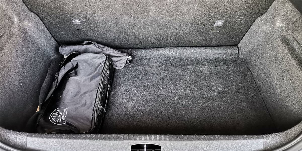 PEUGEOT 208 STYLE PURETECH 75 1.2 - Imagen 14