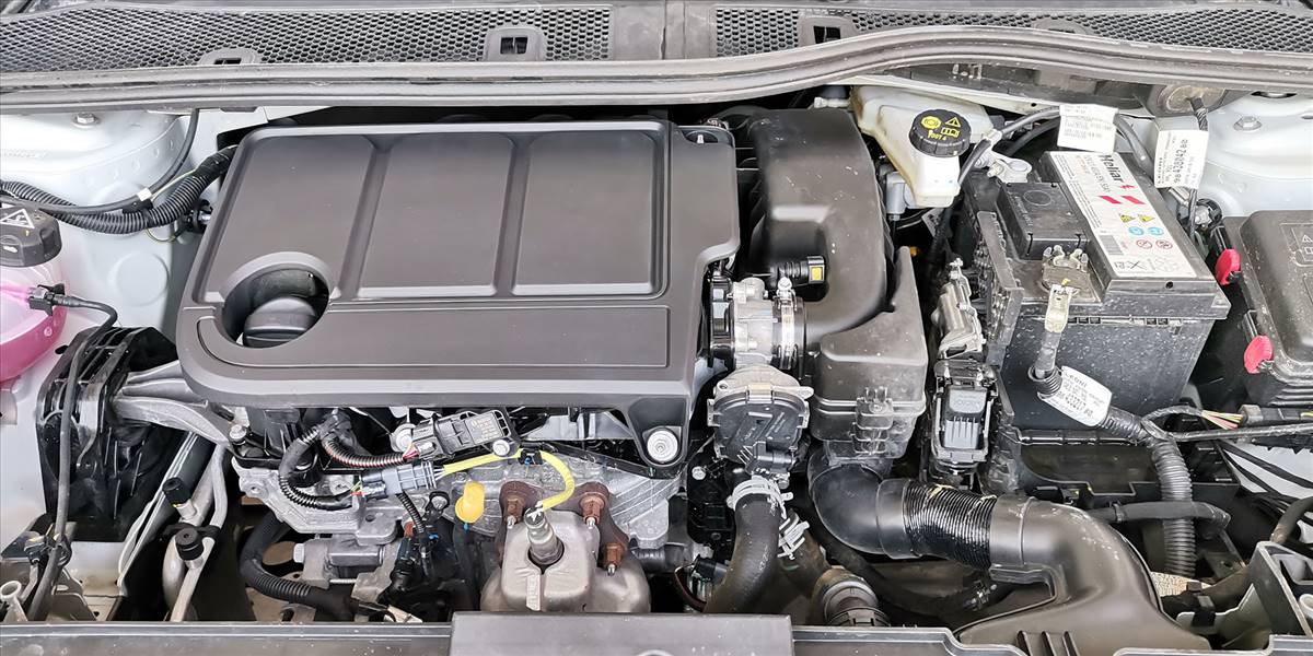 PEUGEOT 208 STYLE PURETECH 75 1.2 - Imagen 16