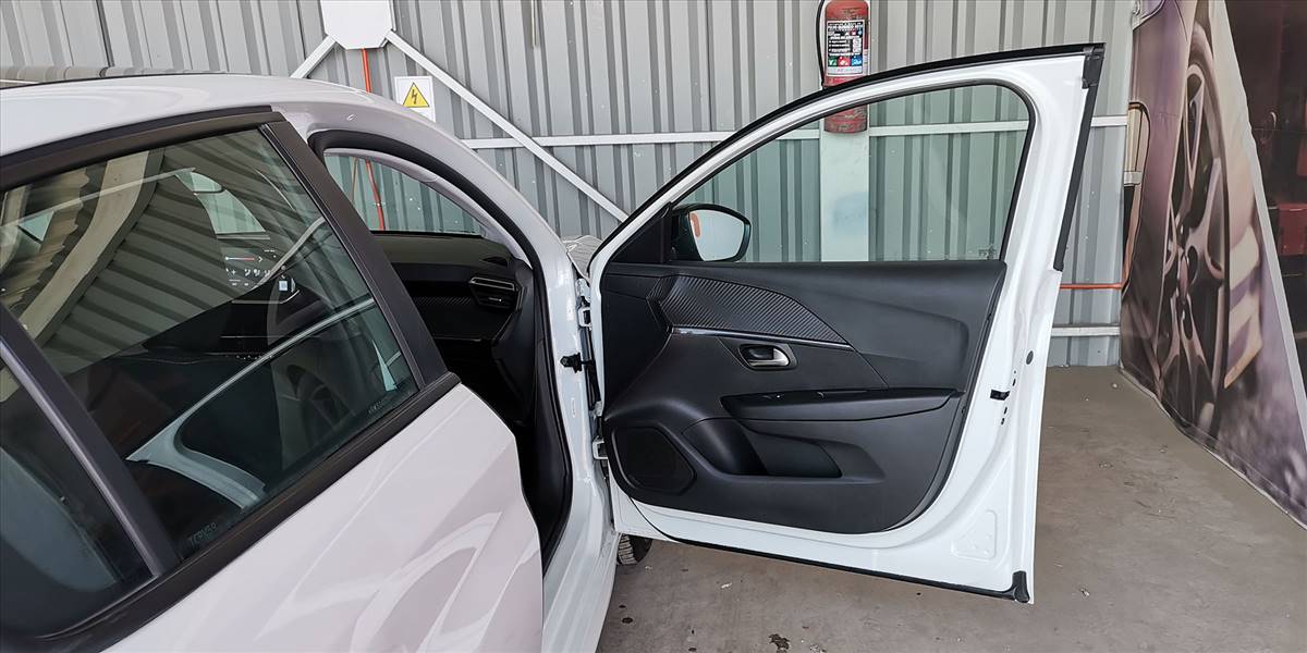 PEUGEOT 208 STYLE PURETECH 75 1.2 - Imagen 29