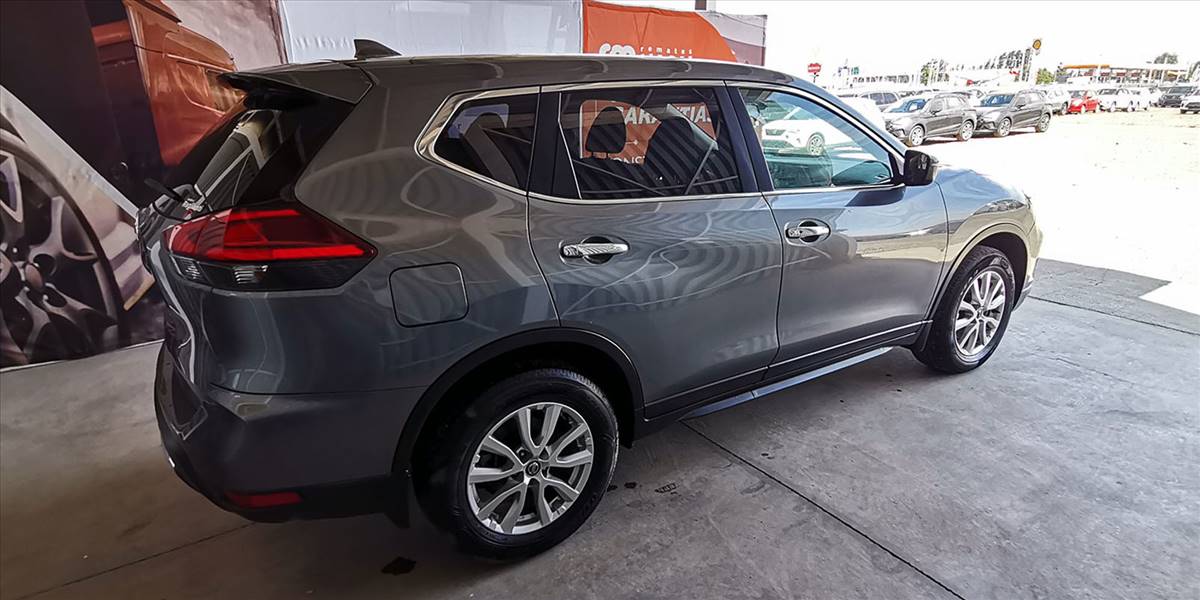 NISSAN NEW X TRAIL SENSE 2.5 AUT - Imagen 11