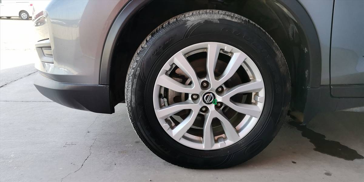 NISSAN NEW X TRAIL SENSE 2.5 AUT - Imagen 18