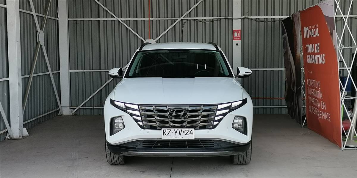HYUNDAI TUCSON NX4 2.0 AUT - Imagen 9