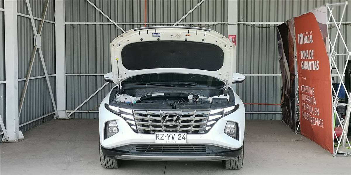 HYUNDAI TUCSON NX4 2.0 AUT - Imagen 15
