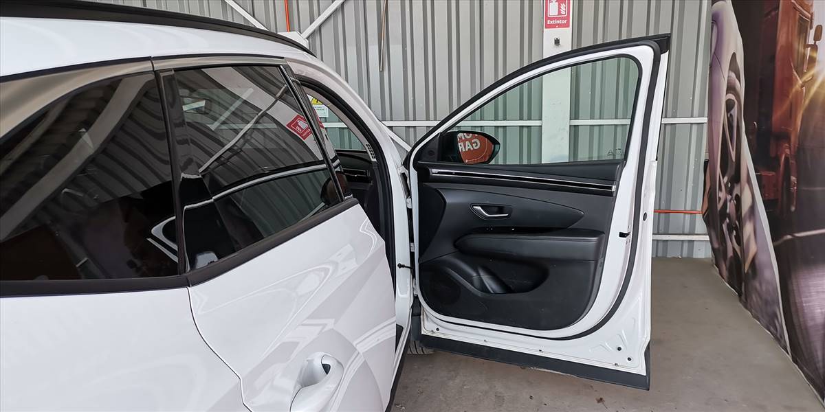 HYUNDAI TUCSON NX4 2.0 AUT - Imagen 28