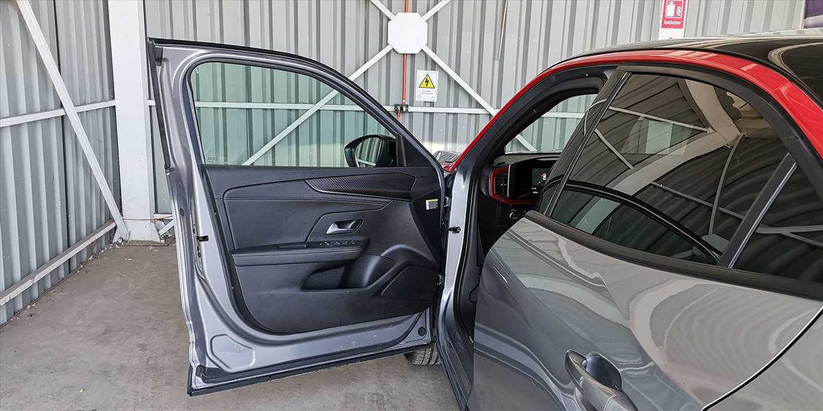 OPEL MOKKA 1.2T AUT - Imagen 27