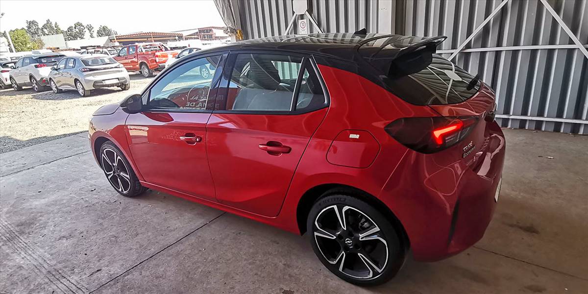 OPEL CORSA 100 1.2 AUT - Imagen 10