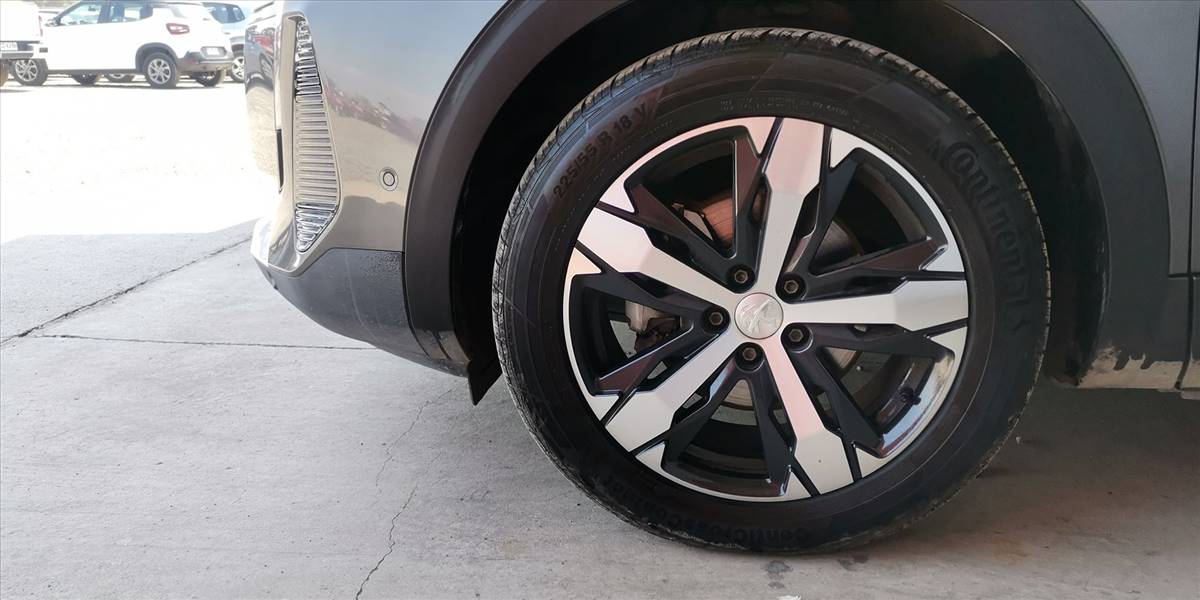 PEUGEOT 3008 BLUE HDI 130 EAT8 1.5 AUT - Imagen 18