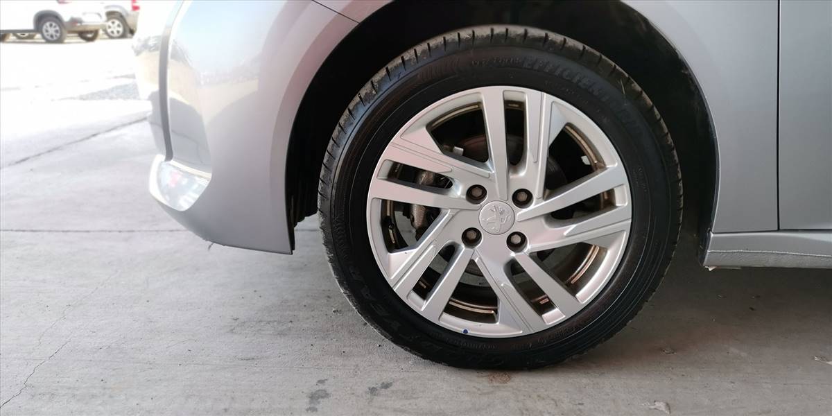 PEUGEOT 208 PURETECH 75 MT 1.2 - Imagen 21
