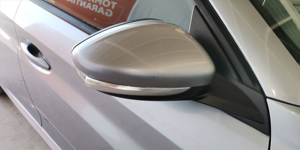 PEUGEOT 208 PURETECH 75 MT 1.2 - Imagen 45