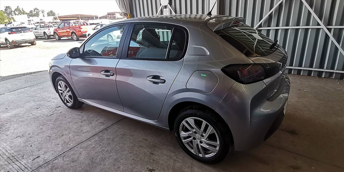 PEUGEOT 208 PURETECH 75 MT 1.2 - Imagen 13