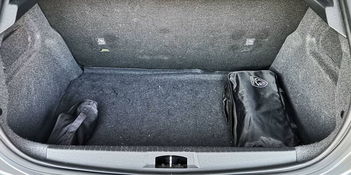 PEUGEOT 208 PURETECH 75 MT 1.2 - Imagen 17