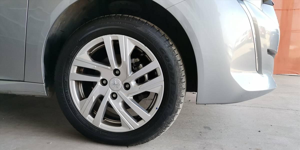 PEUGEOT 208 PURETECH 75 MT 1.2 - Imagen 20