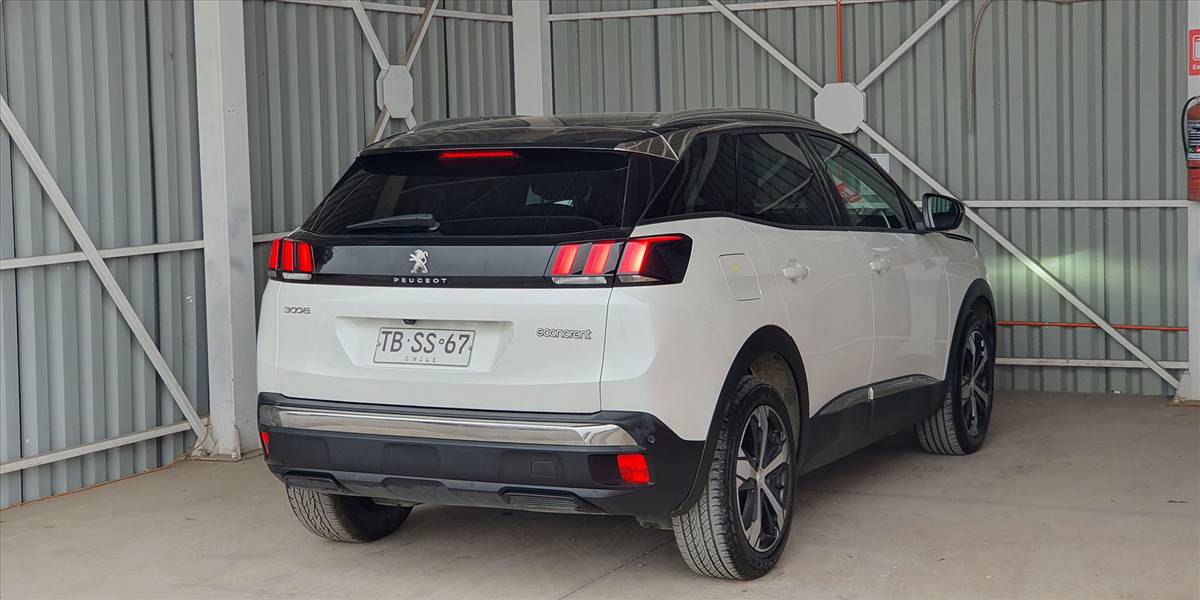 PEUGEOT 3008 BLUE HDI 130 EAT8 1.5 AUT - Imagen 3