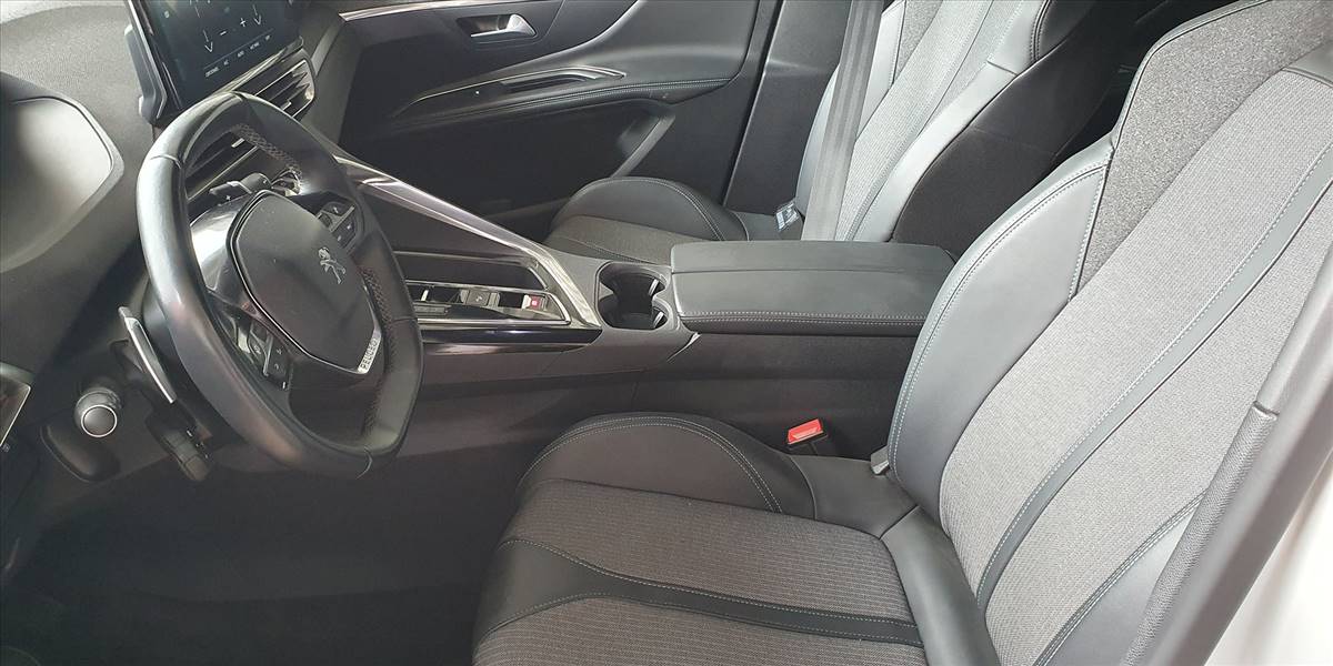 PEUGEOT 3008 BLUE HDI 130 EAT8 1.5 AUT - Imagen 25