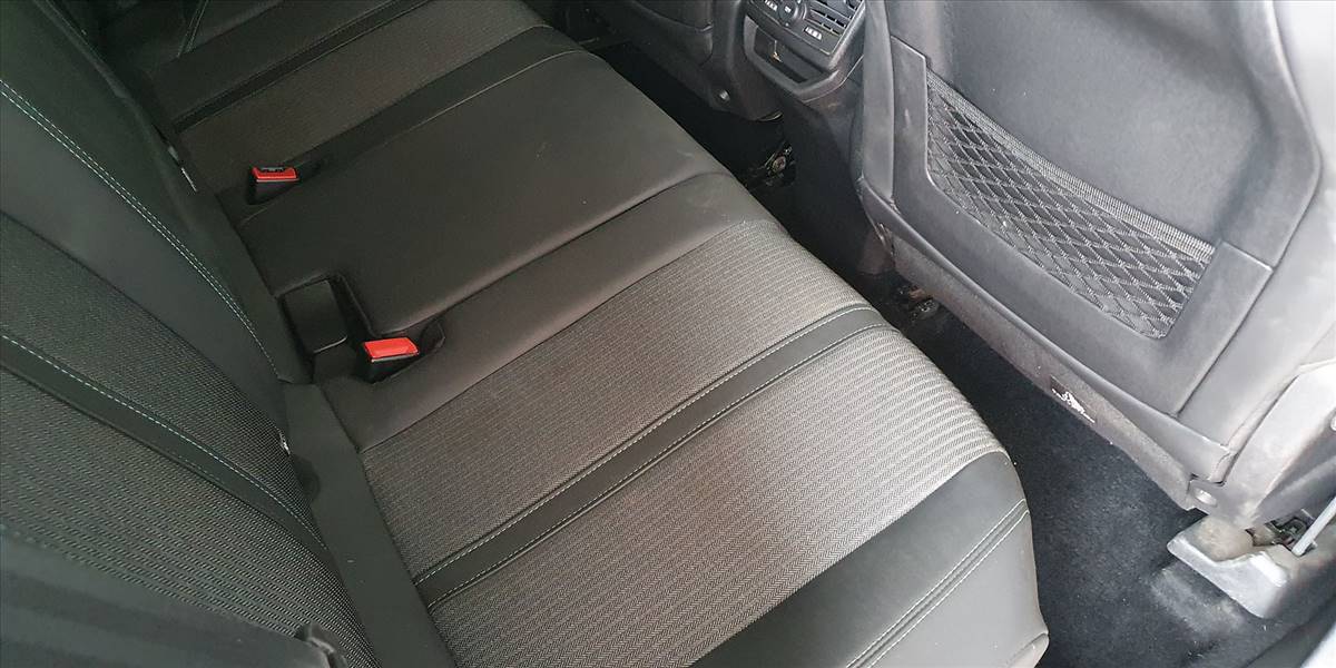 PEUGEOT 3008 BLUE HDI 130 EAT8 1.5 AUT - Imagen 37