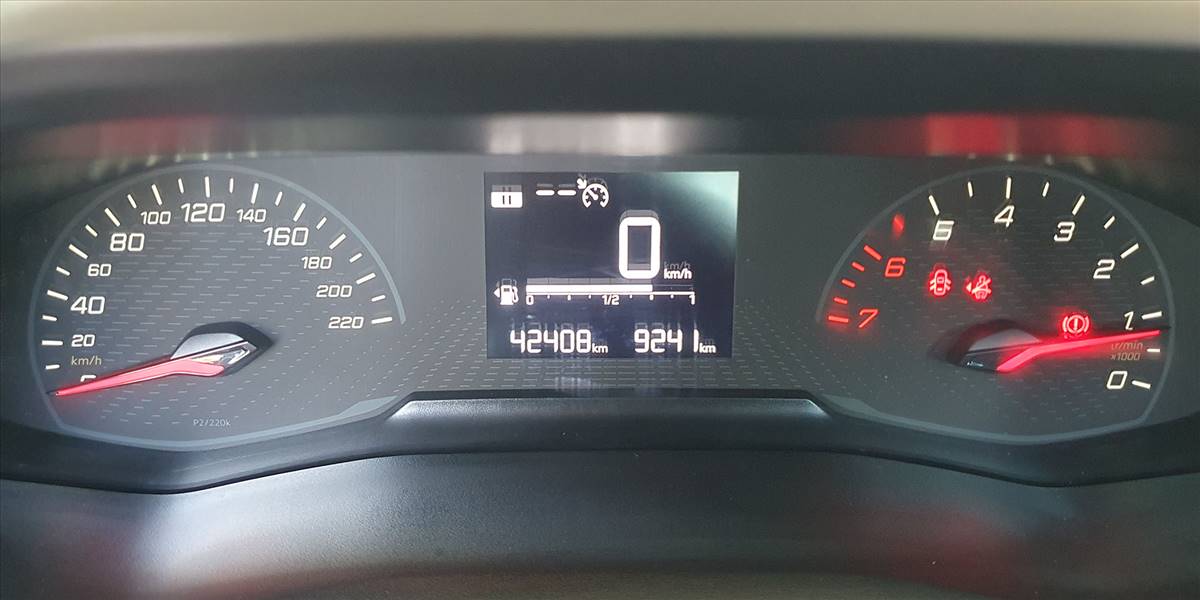 PEUGEOT 208 STYLE PURETECH 75 1.2 - Imagen 26