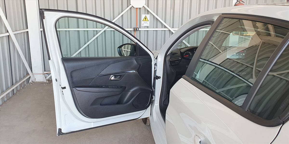 PEUGEOT 208 STYLE PURETECH 75 1.2 - Imagen 30