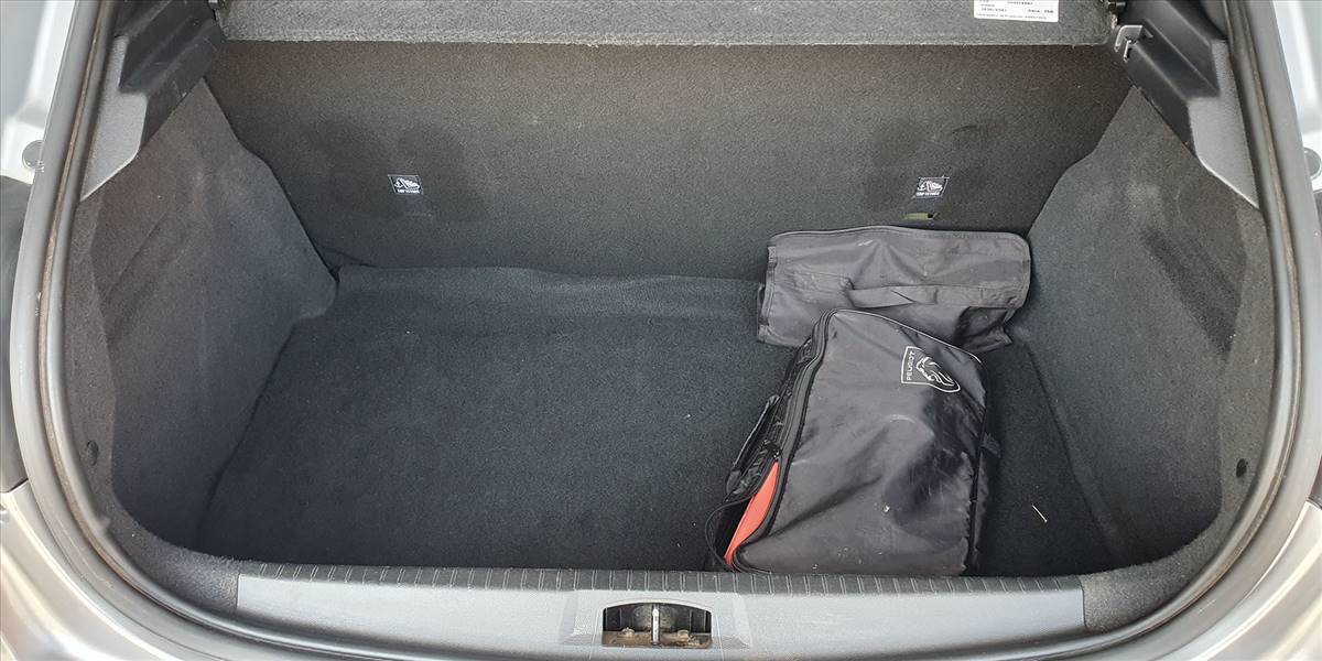 PEUGEOT 208 STYLE PURETECH 75 1.2 - Imagen 14