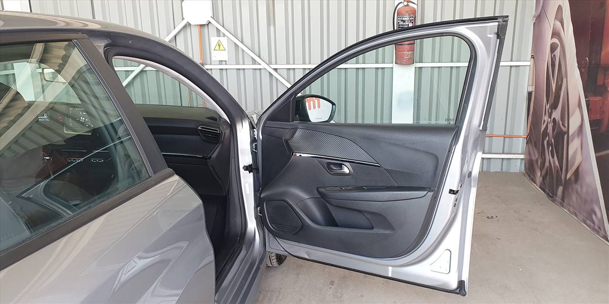 PEUGEOT 208 STYLE PURETECH 75 1.2 - Imagen 29