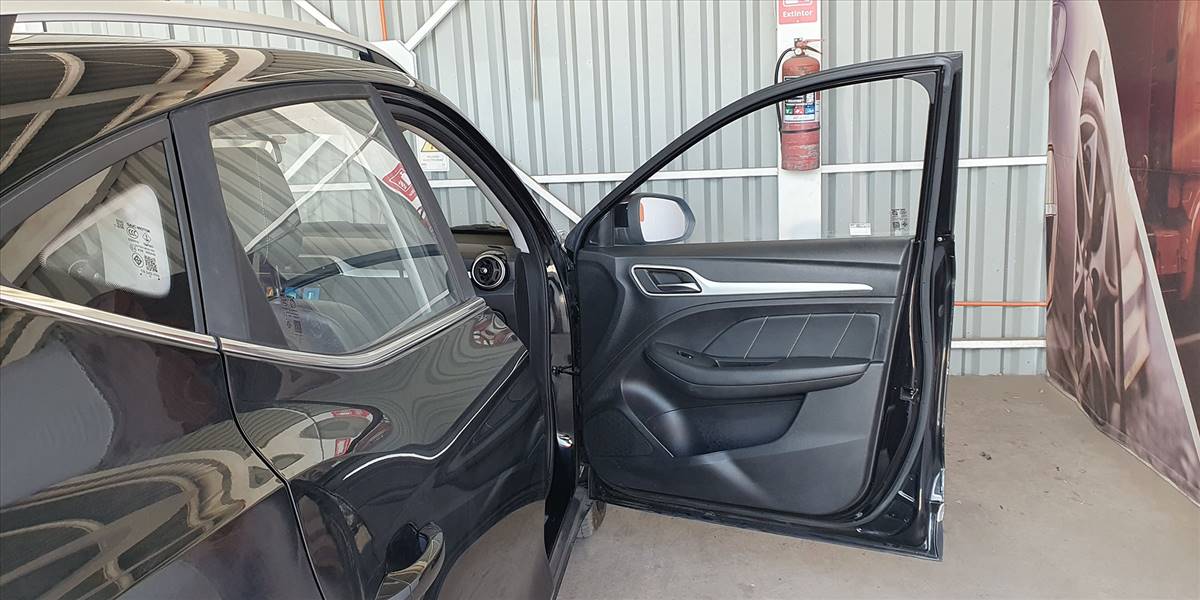 MG ZS 1.5L AUT - Imagen 29