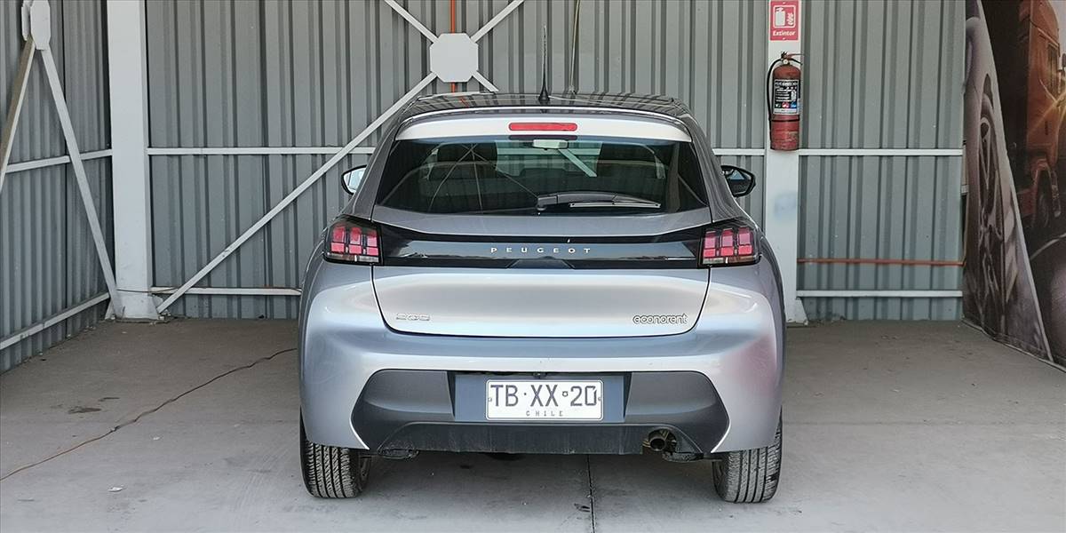 PEUGEOT 208 STYLE PURETECH 75 1.2 - Imagen 12