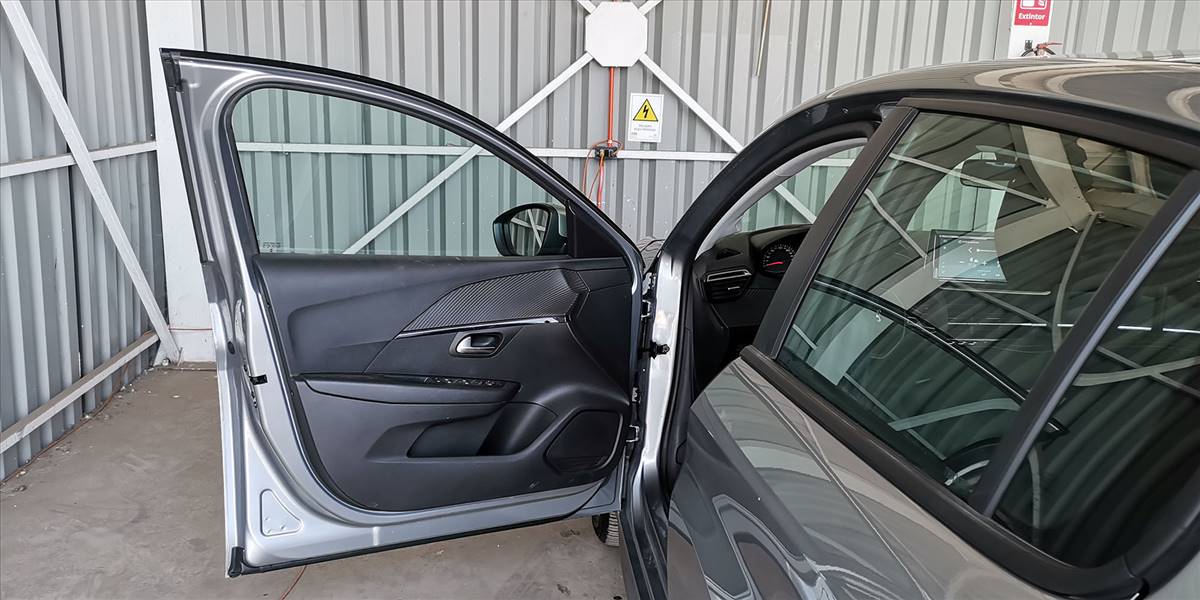PEUGEOT 208 STYLE PURETECH 75 1.2 - Imagen 28