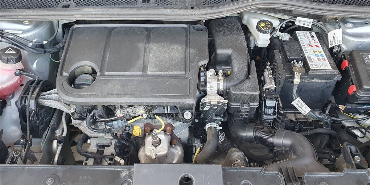PEUGEOT 208 STYLE PURETECH 75 1.2 - Imagen 19