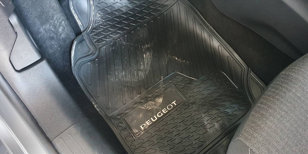 PEUGEOT 208 STYLE PURETECH 75 1.2 - Imagen 33