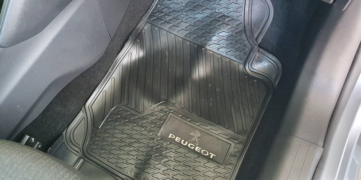 PEUGEOT 208 STYLE PURETECH 75 1.2 - Imagen 34