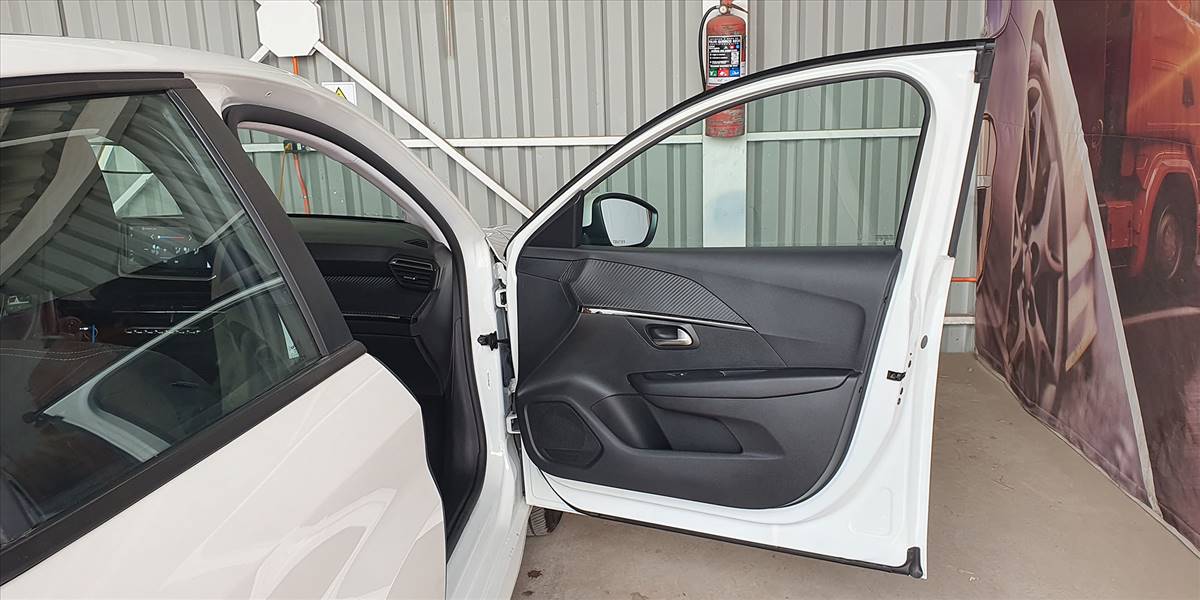 PEUGEOT 208 PURETECH 75 MT 1.2 - Imagen 61