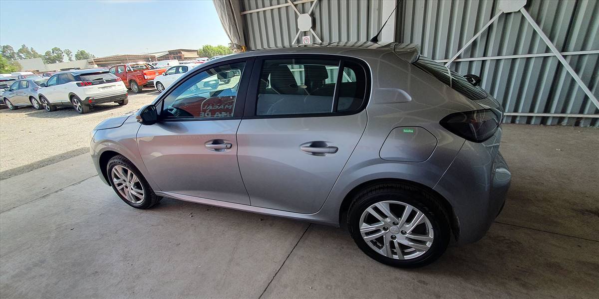 PEUGEOT 208 PURETECH 75 MT 1.2 - Imagen 13