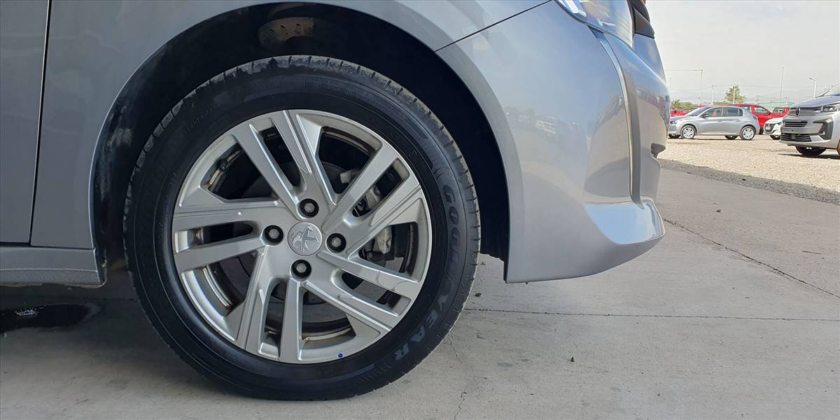 PEUGEOT 208 PURETECH 75 MT 1.2 - Imagen 20