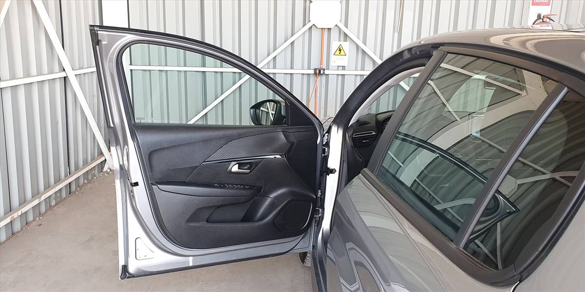 PEUGEOT 208 PURETECH 75 MT 1.2 - Imagen 30
