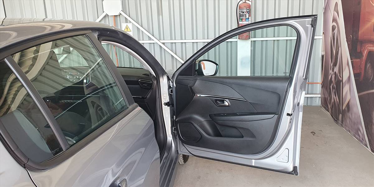PEUGEOT 208 PURETECH 75 MT 1.2 - Imagen 31