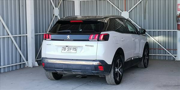 PEUGEOT 3008 BLUE HDI 130 EAT8 1.5 AUT - Imagen 4