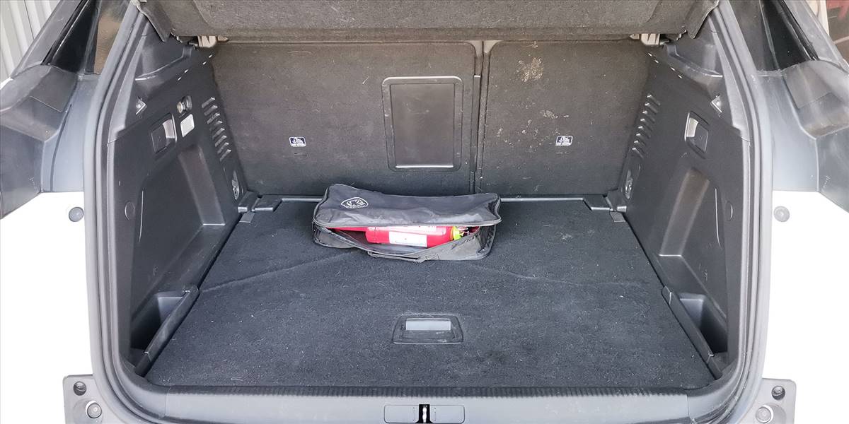 PEUGEOT 3008 BLUE HDI 130 EAT8 1.5 AUT - Imagen 14