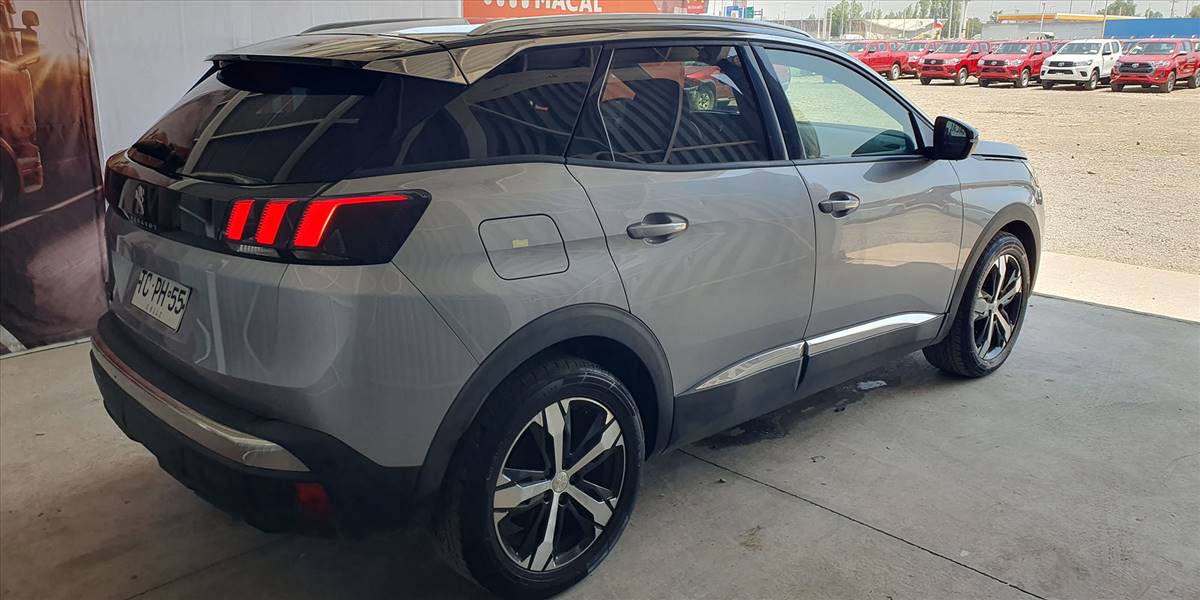PEUGEOT 3008 BLUE HDI 130 EAT8 1.5 AUT - Imagen 11