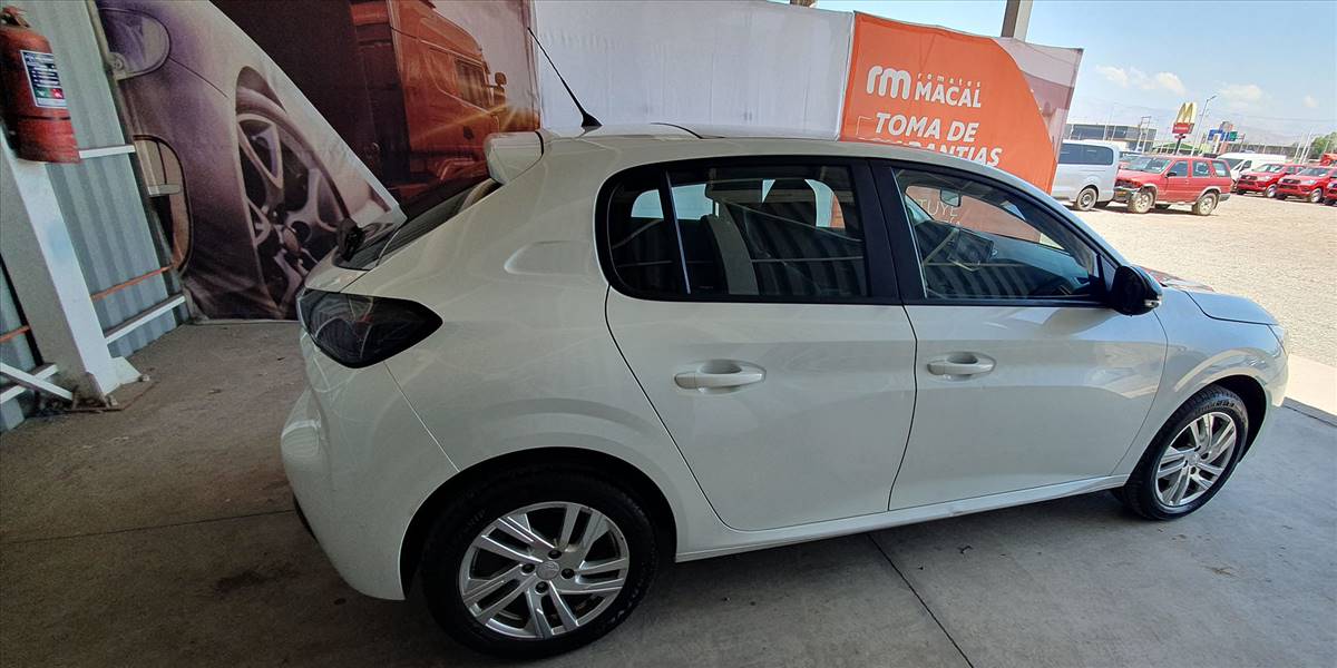 PEUGEOT 208 STYLE PURETECH 75 1.2 - Imagen 14